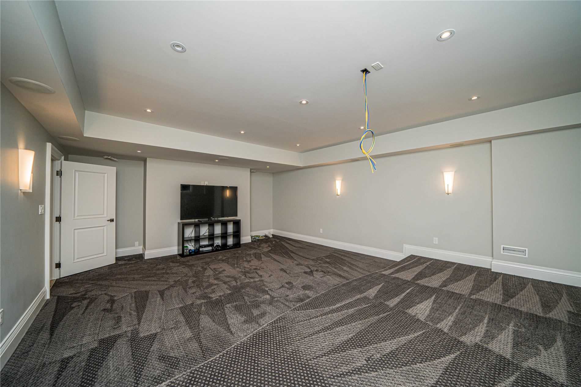 4 Peter Glass Rd