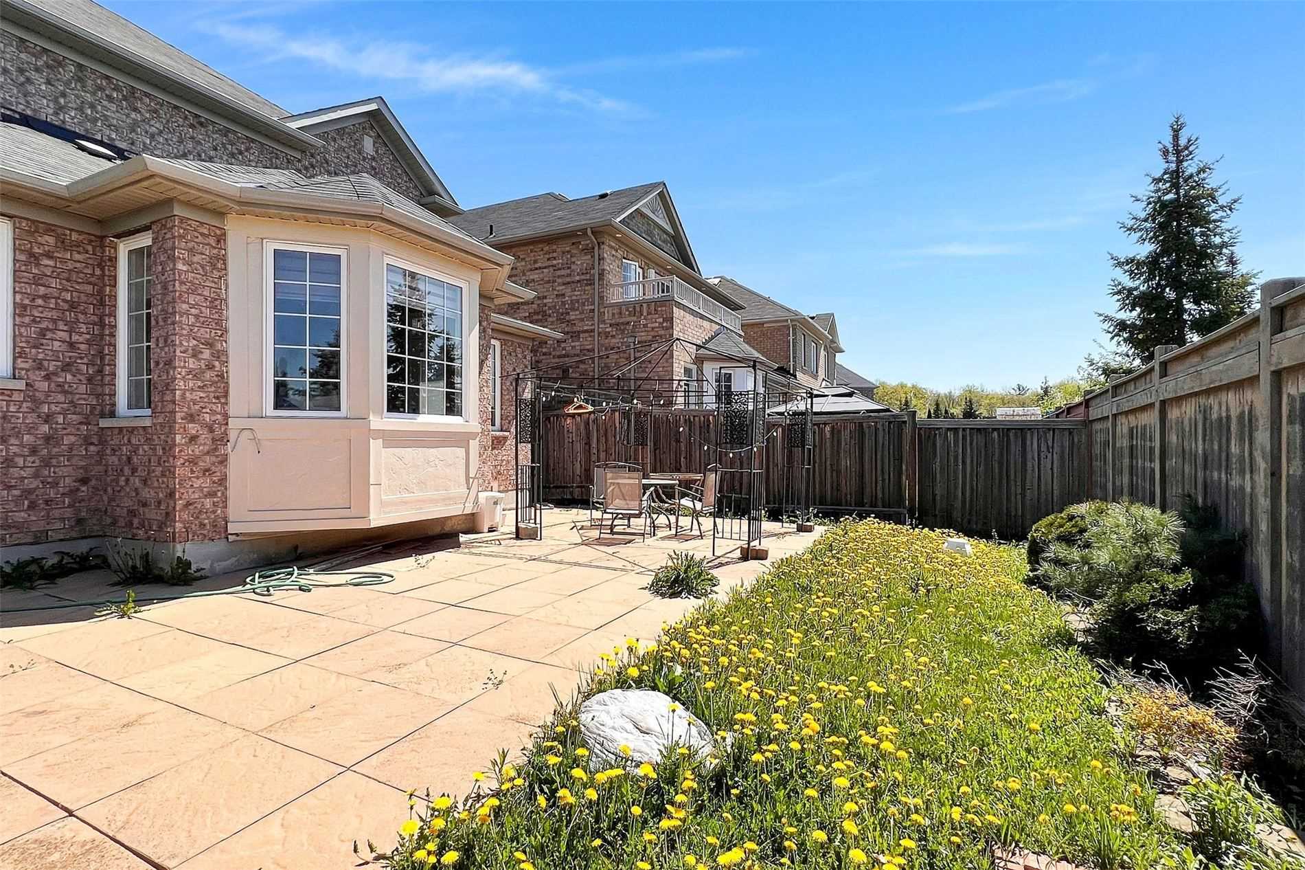 7 Kentview Cres
