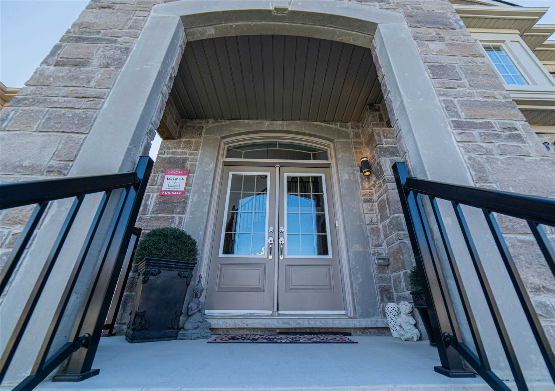 48 Robb Thompson Rd