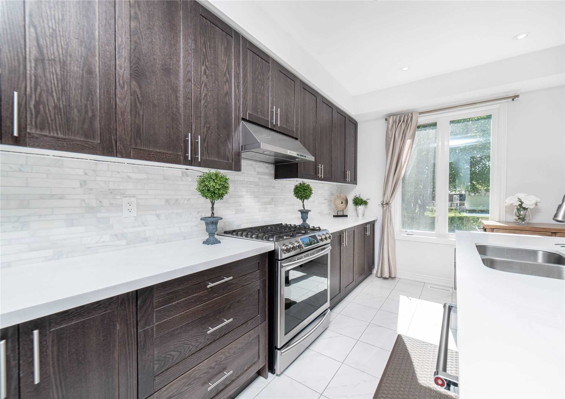 48 Robb Thompson Rd