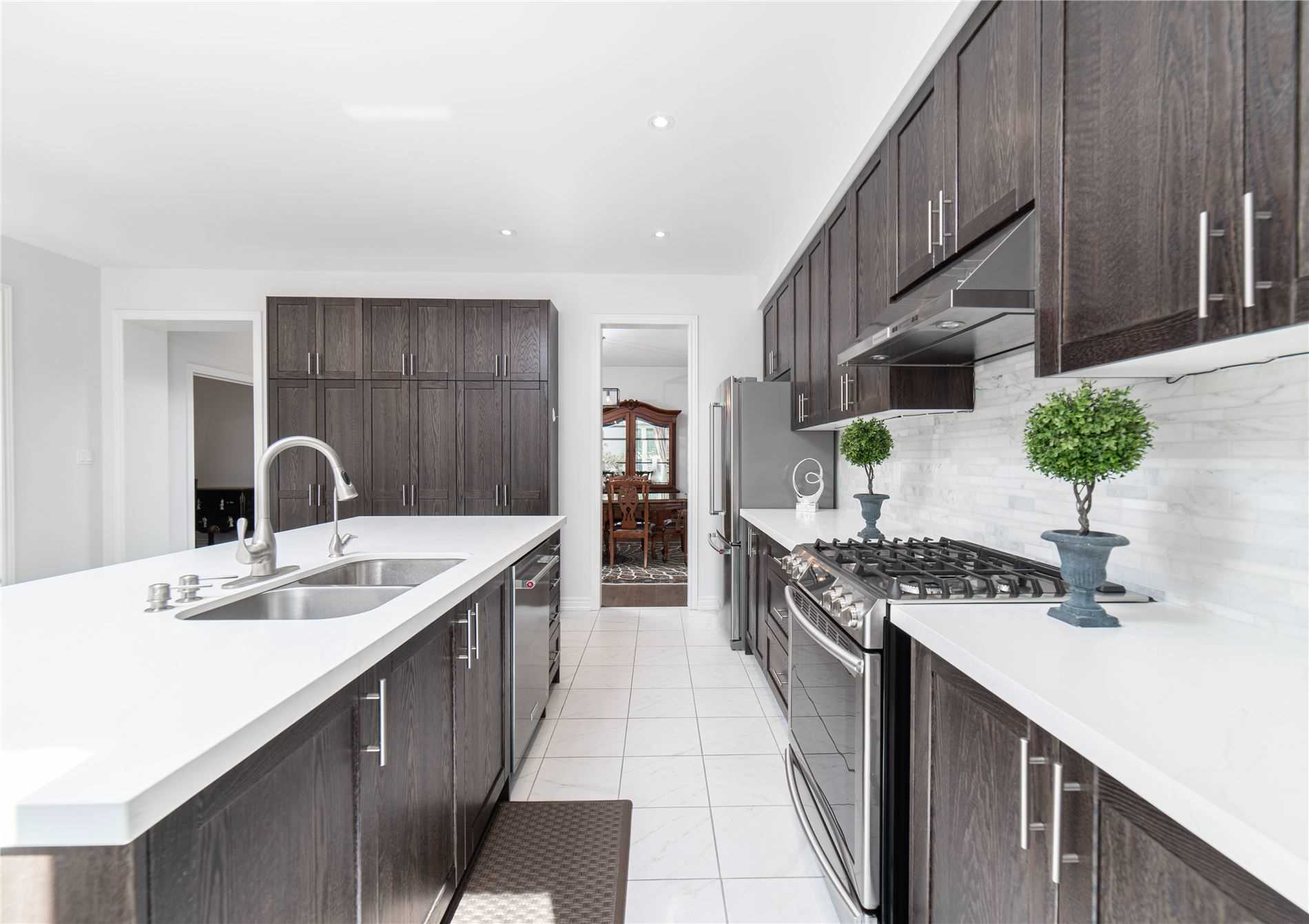 48 Robb Thompson Rd