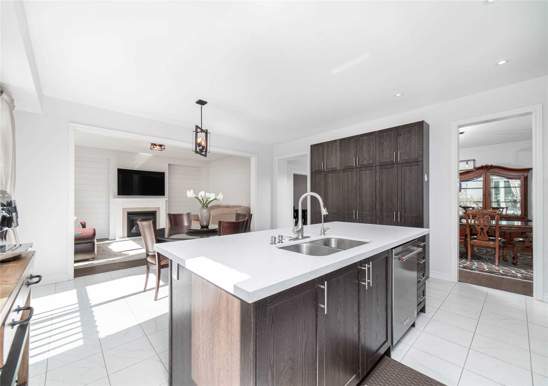 48 Robb Thompson Rd