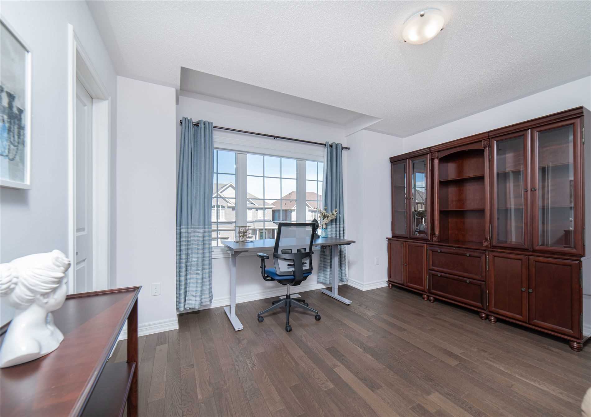 48 Robb Thompson Rd
