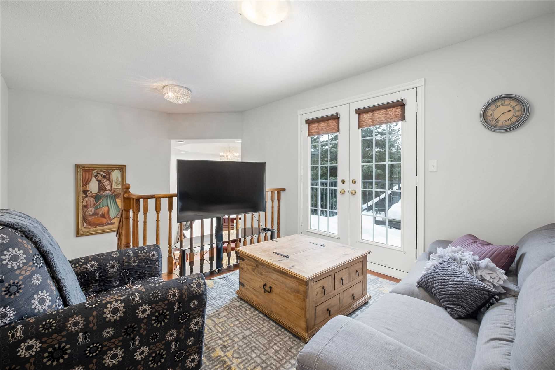 9 Vanvalley Dr
