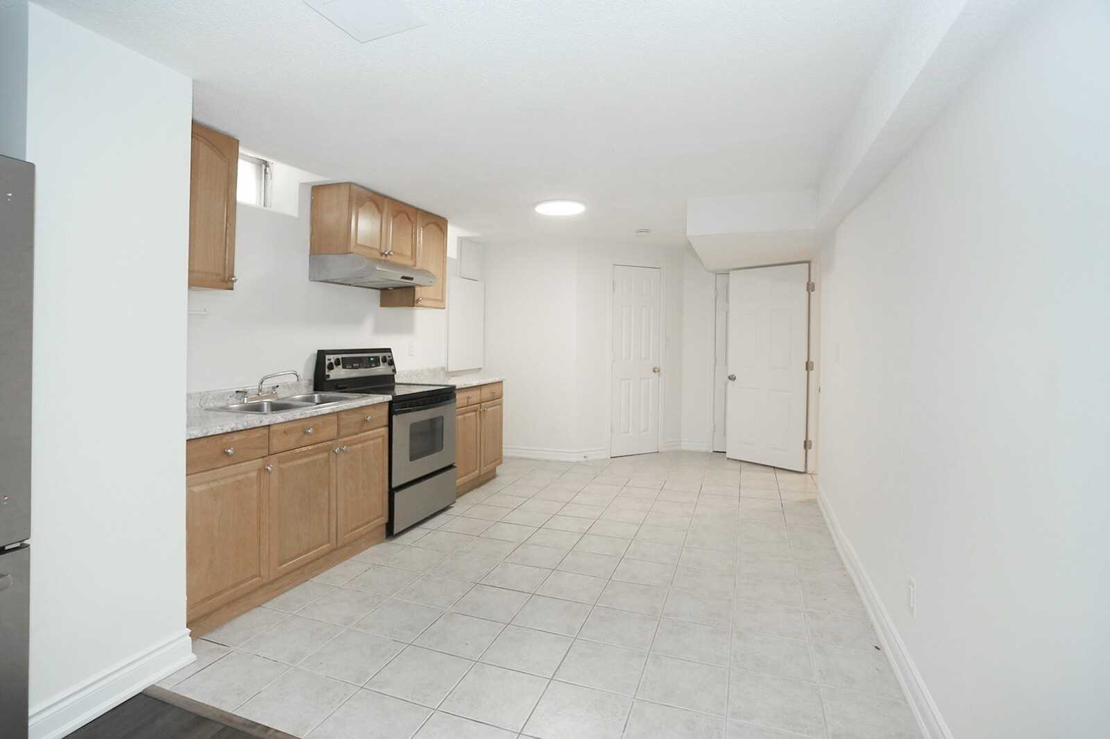 31 Clarion Cres
