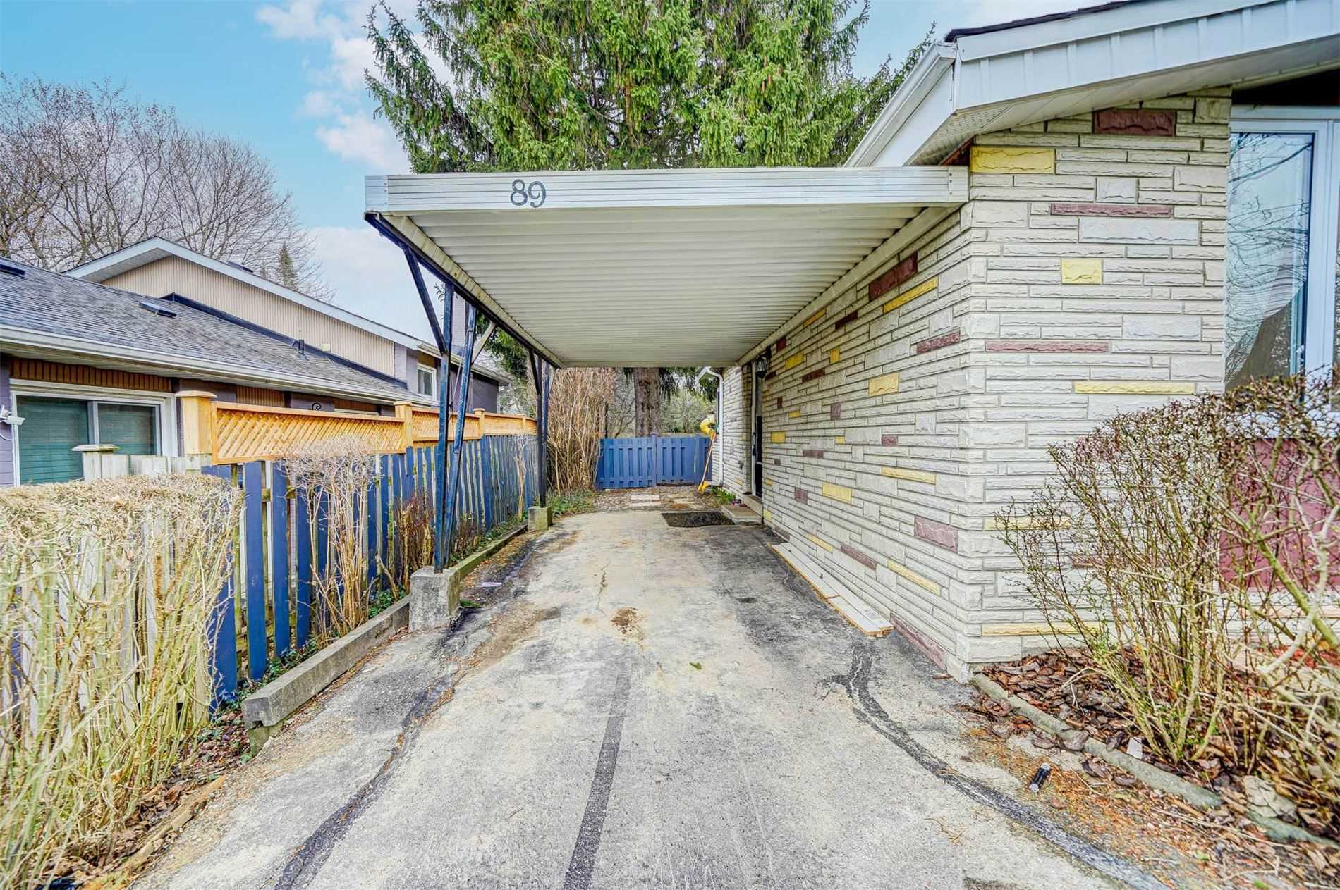 89 Murray Dr
