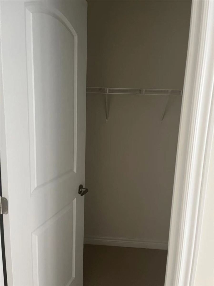 23 Boland Crt