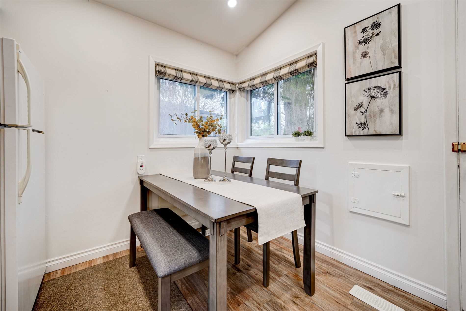 89 Murray Dr