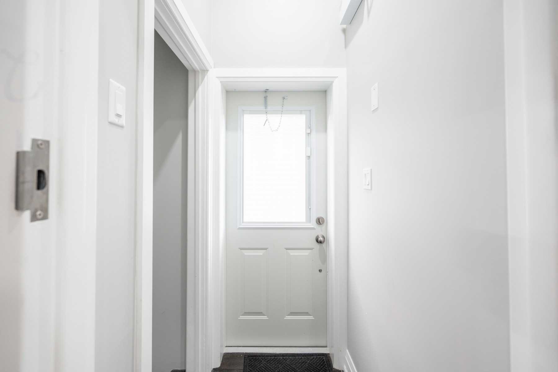 60 Jenkins Ave