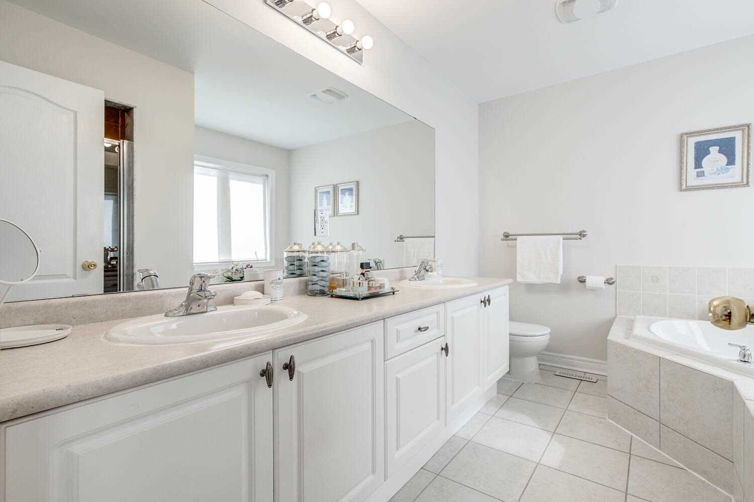 15 Golden Orchard Rd