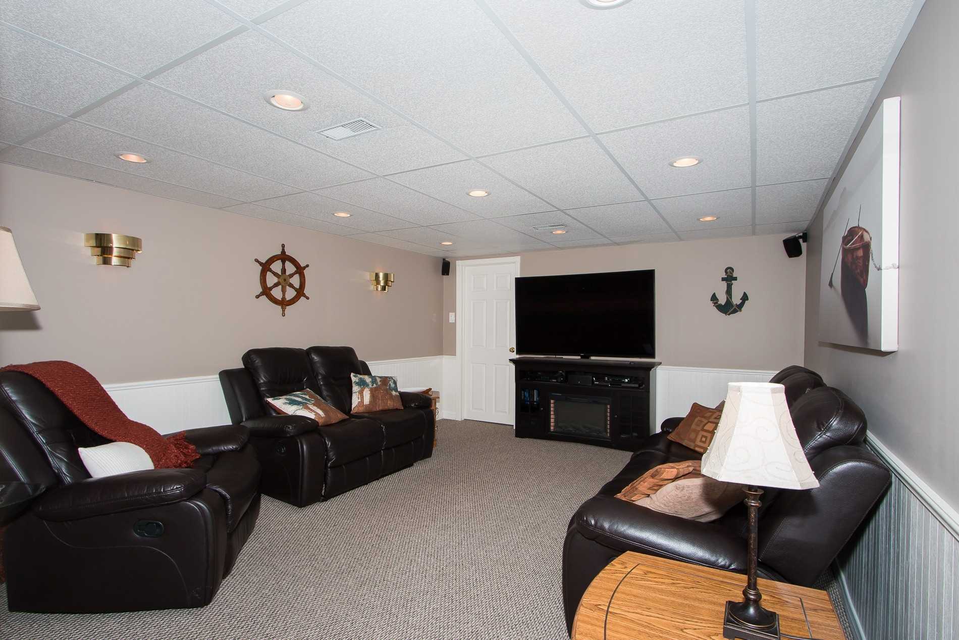 89 Monkswood Cres