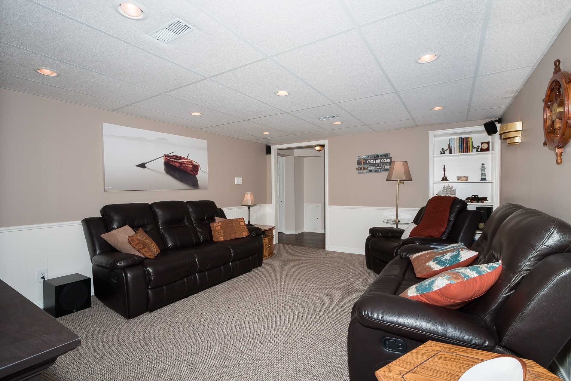 89 Monkswood Cres