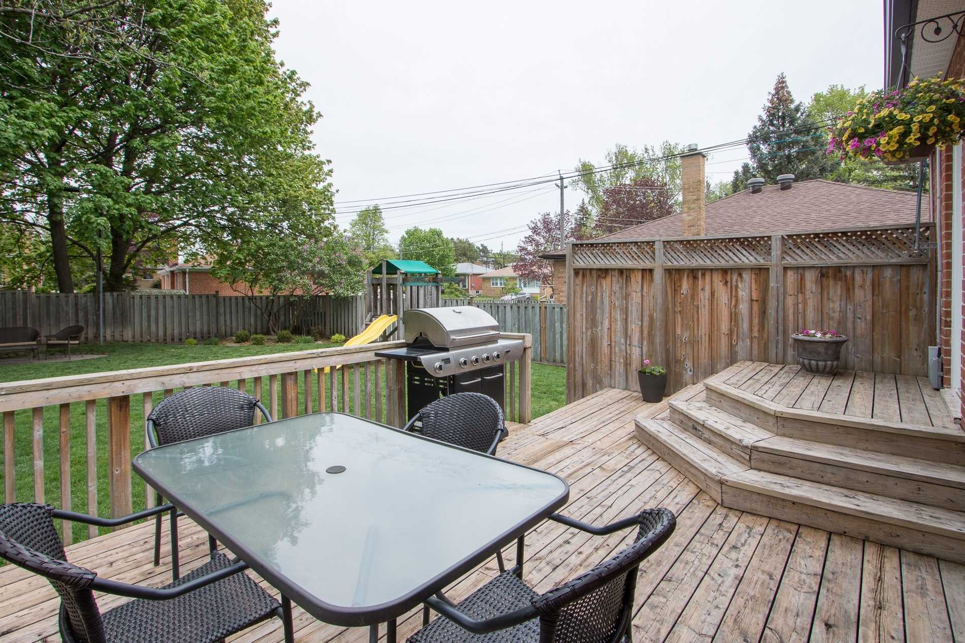 89 Monkswood Cres