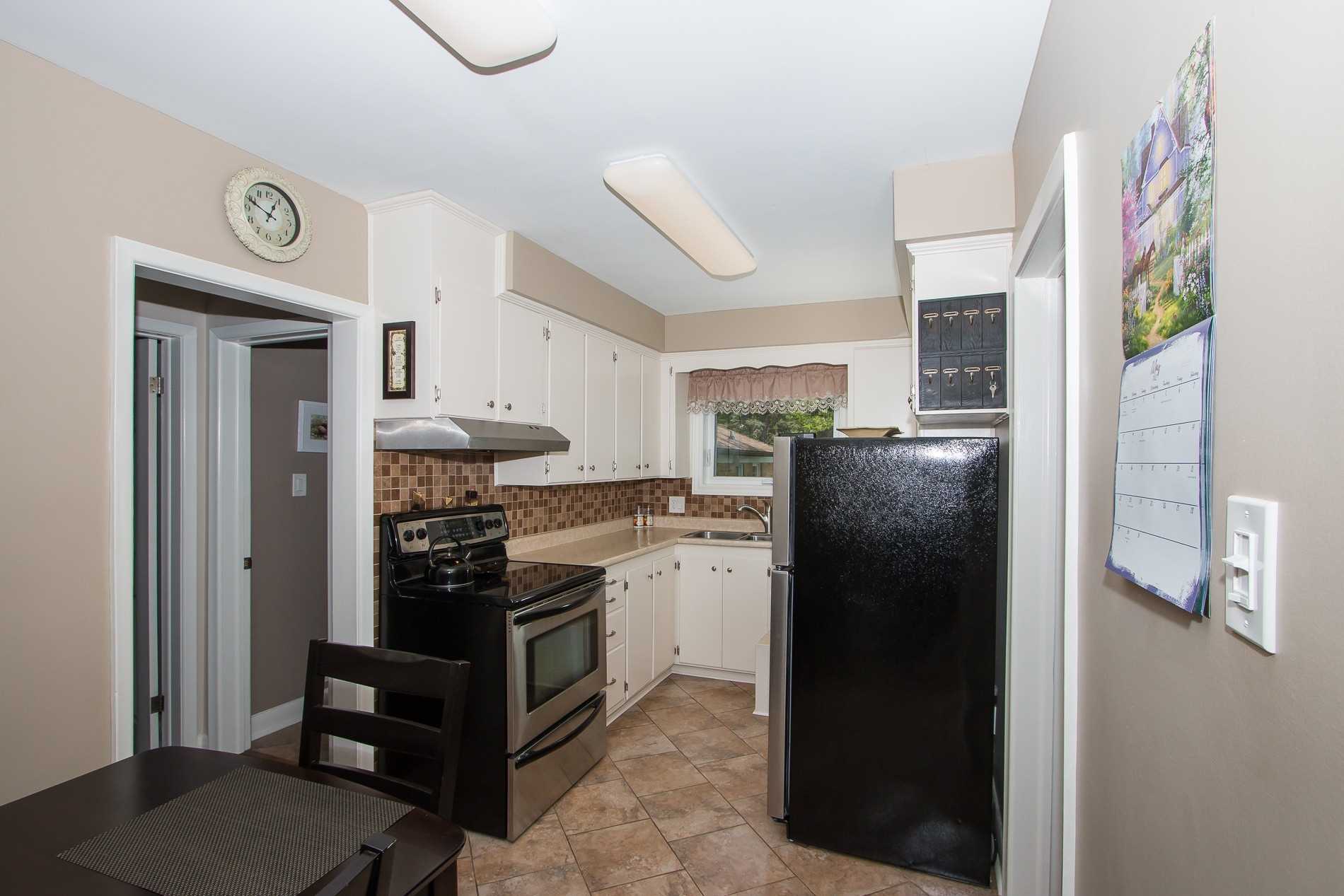 89 Monkswood Cres