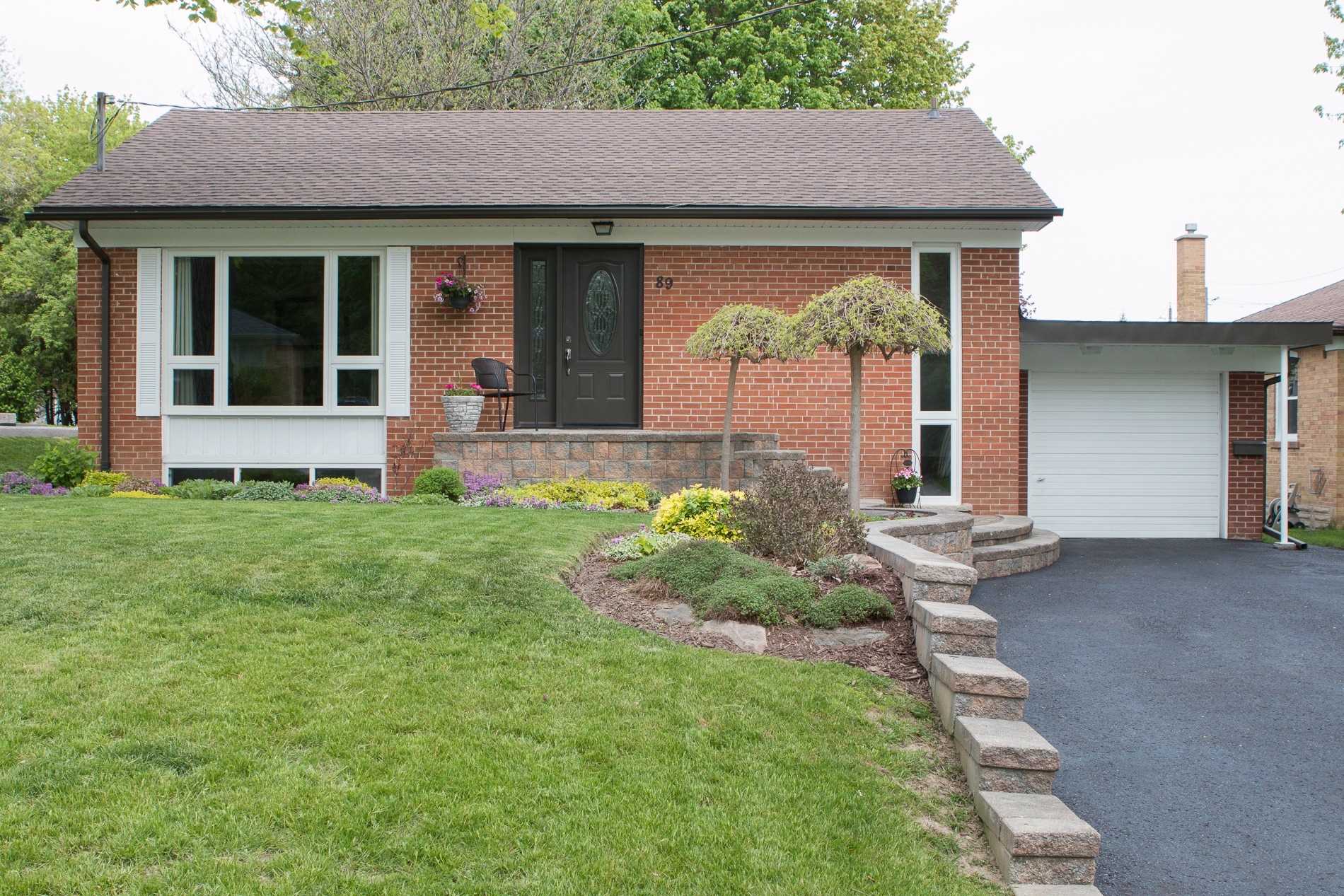 89 Monkswood Cres