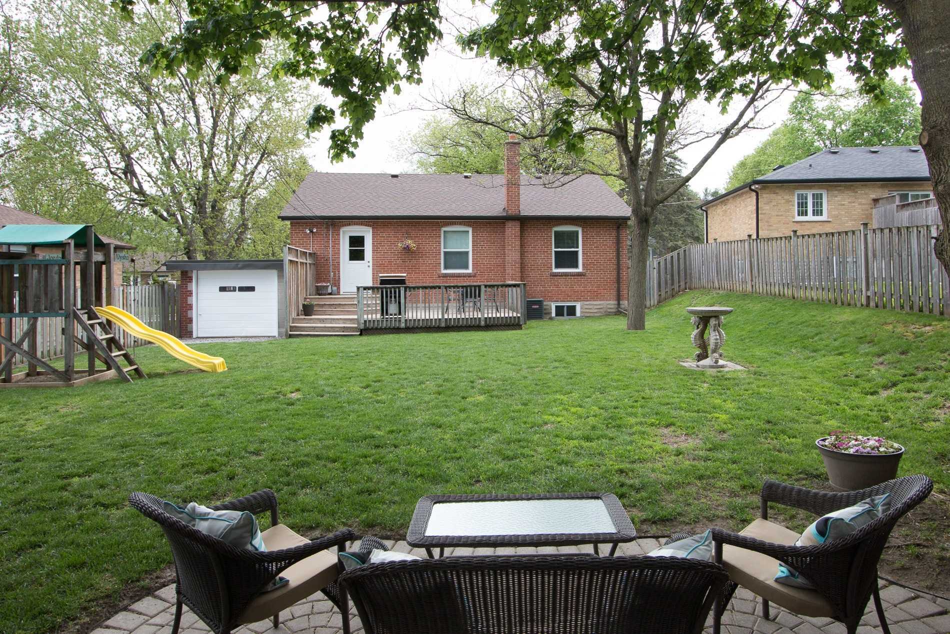89 Monkswood Cres