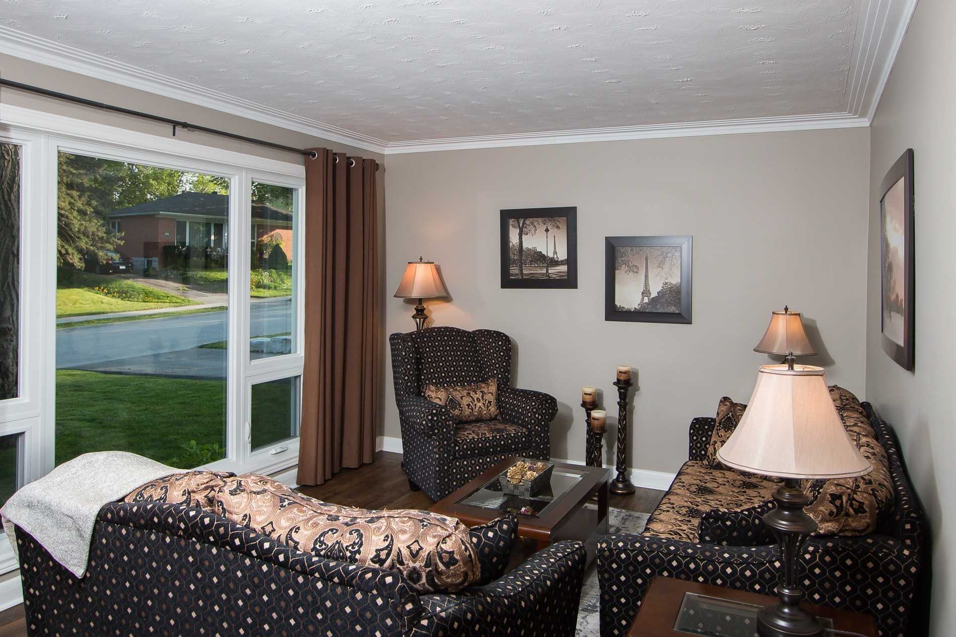 89 Monkswood Cres