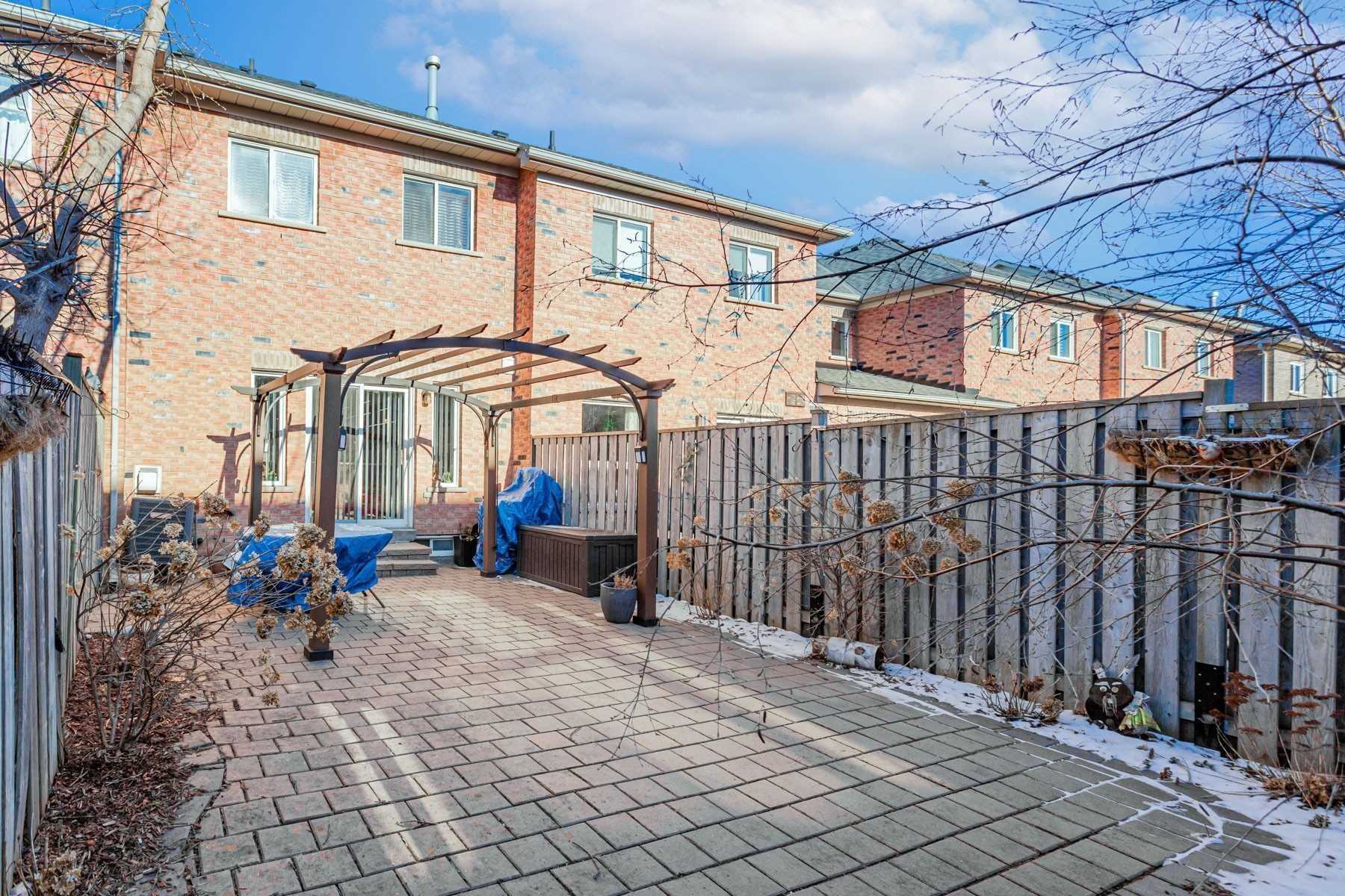 48 Benjamin Hood Cres, Vaughan