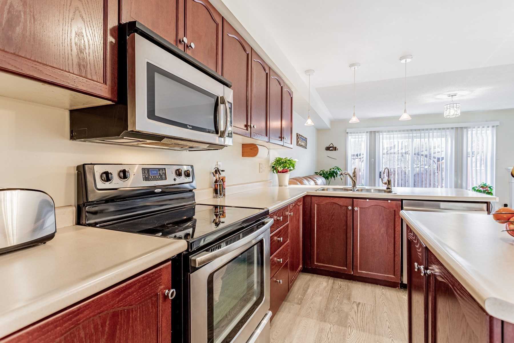 48 Benjamin Hood Cres, Vaughan