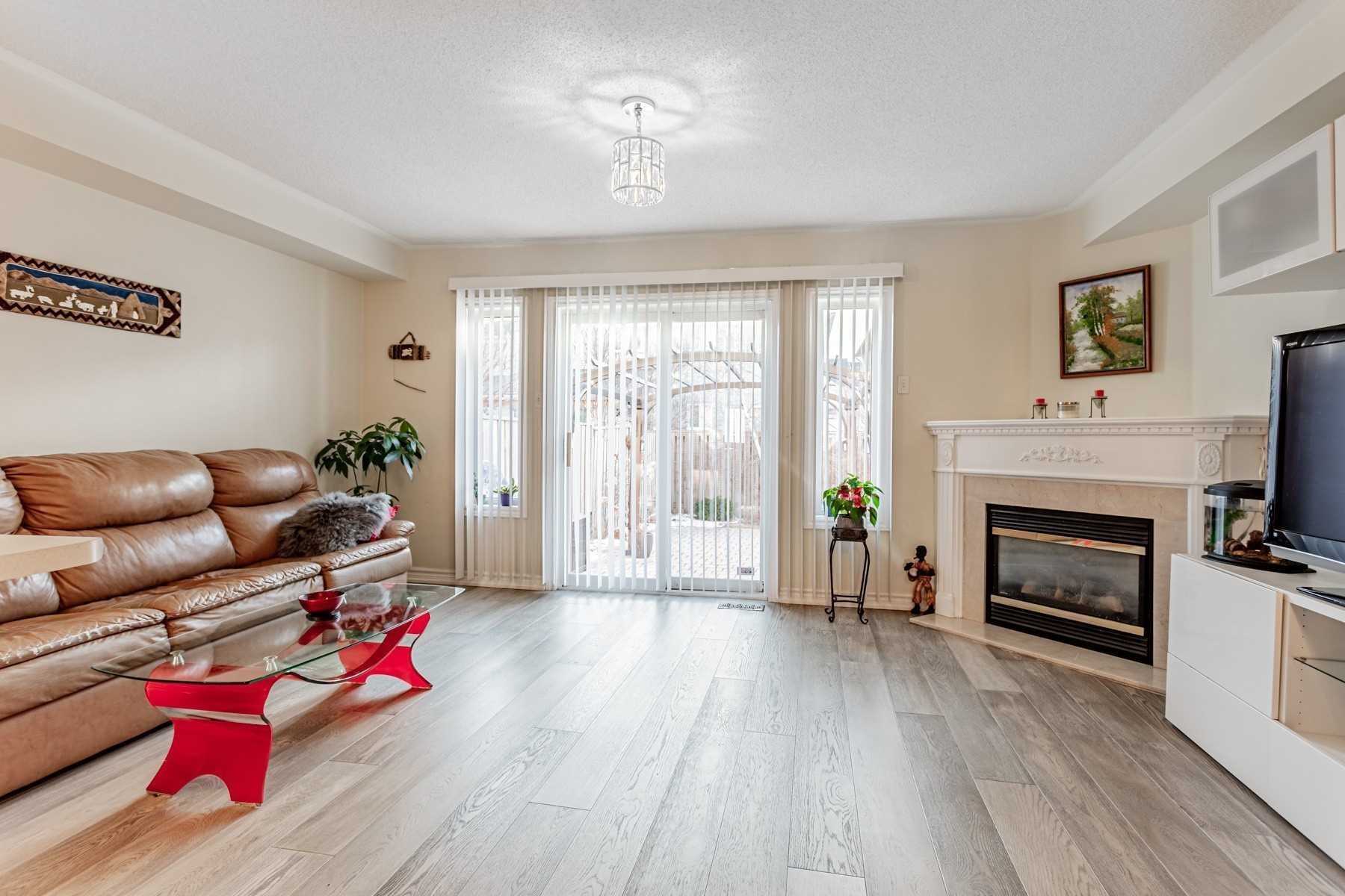 48 Benjamin Hood Cres, Vaughan