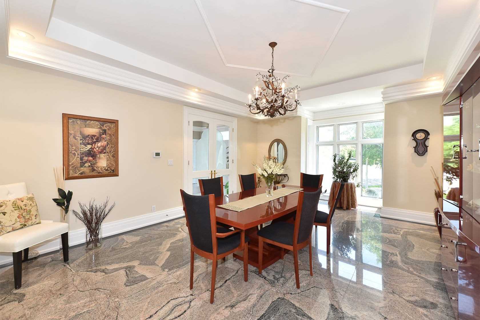 71 Delia Pl