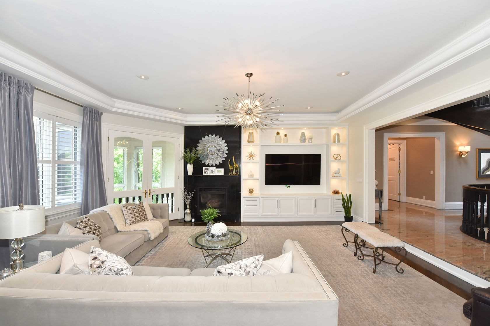71 Delia Pl