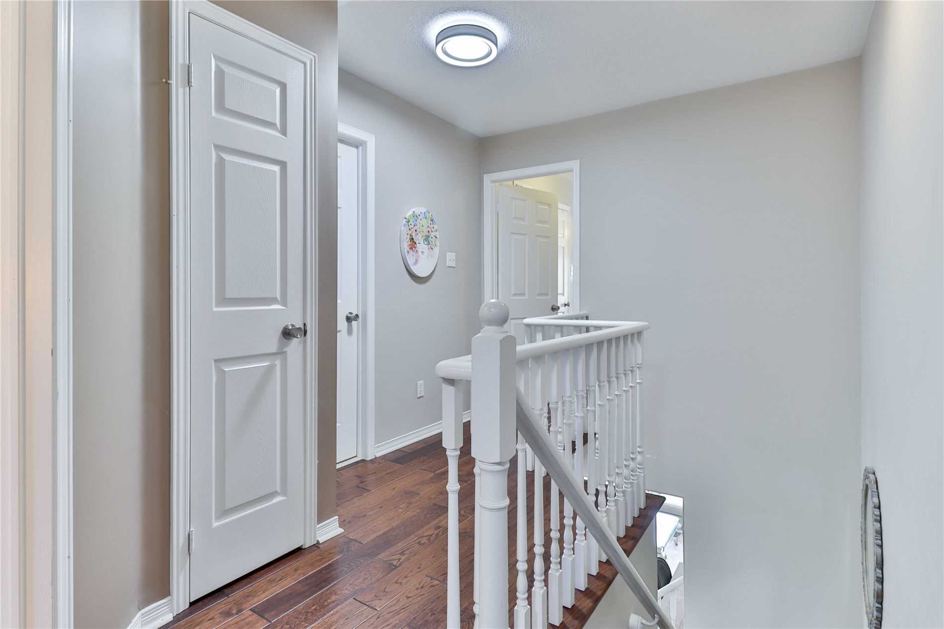100 Coburg Cres