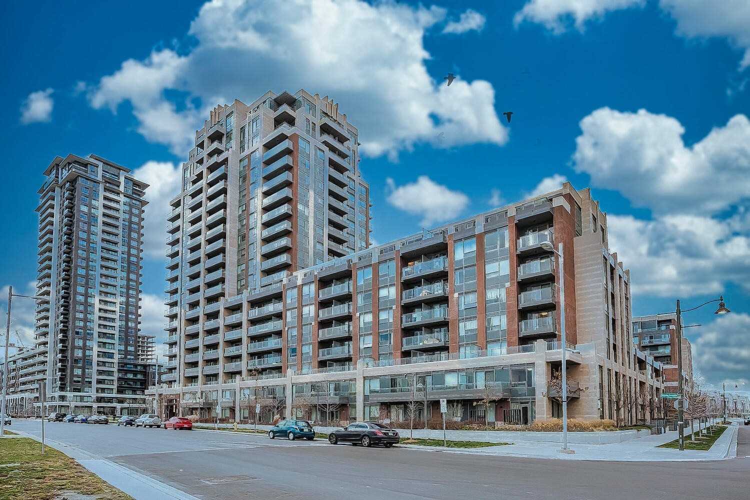18 Uptown Dr, #332