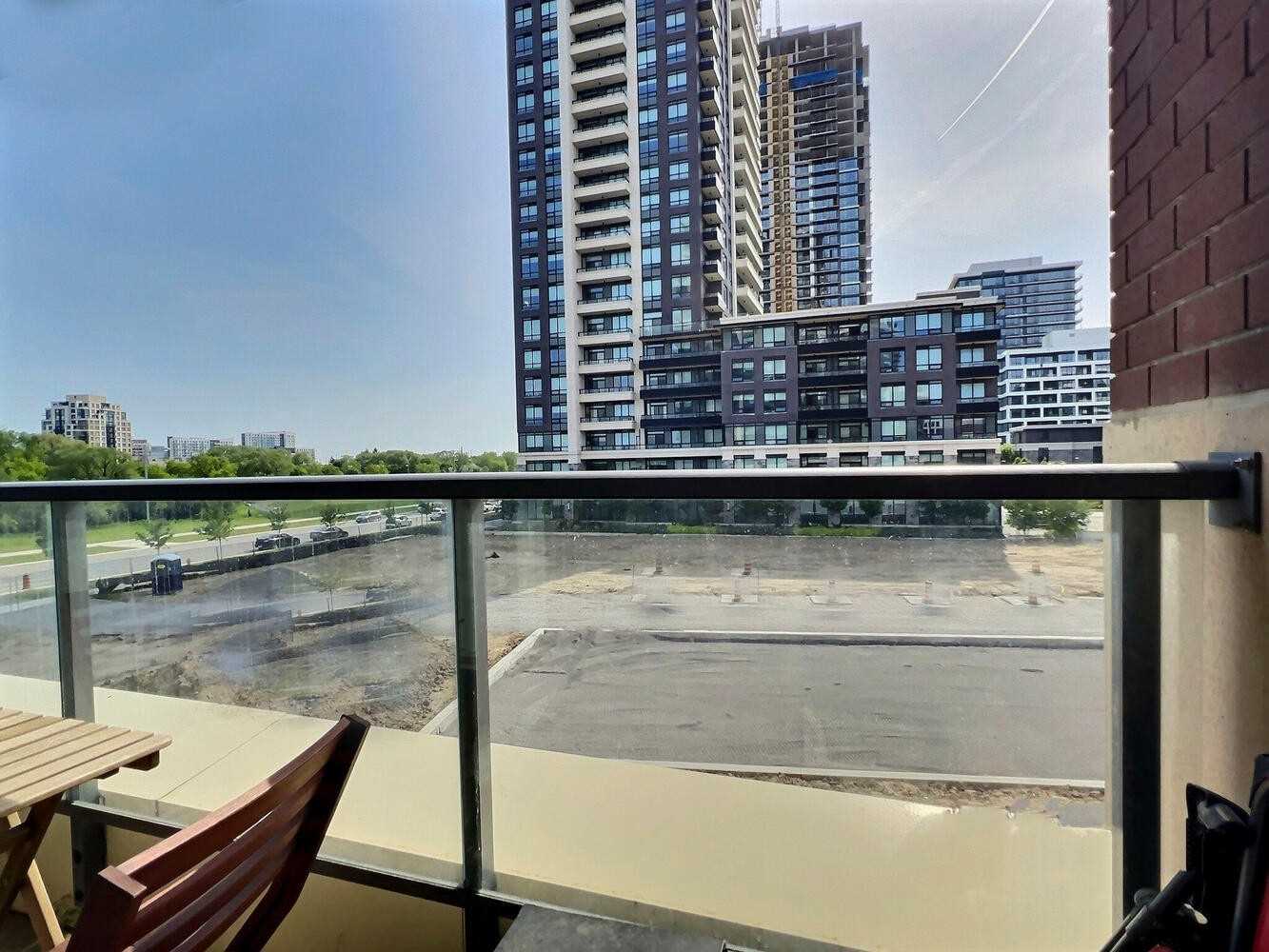18 Uptown Dr, #332