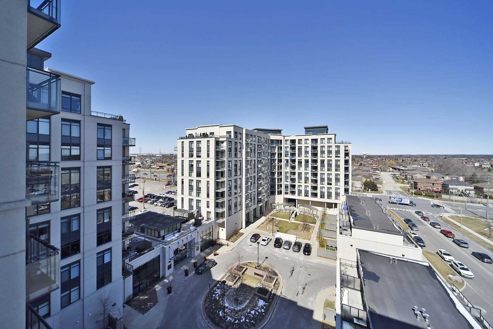 24 Woodstream Blvd, #310