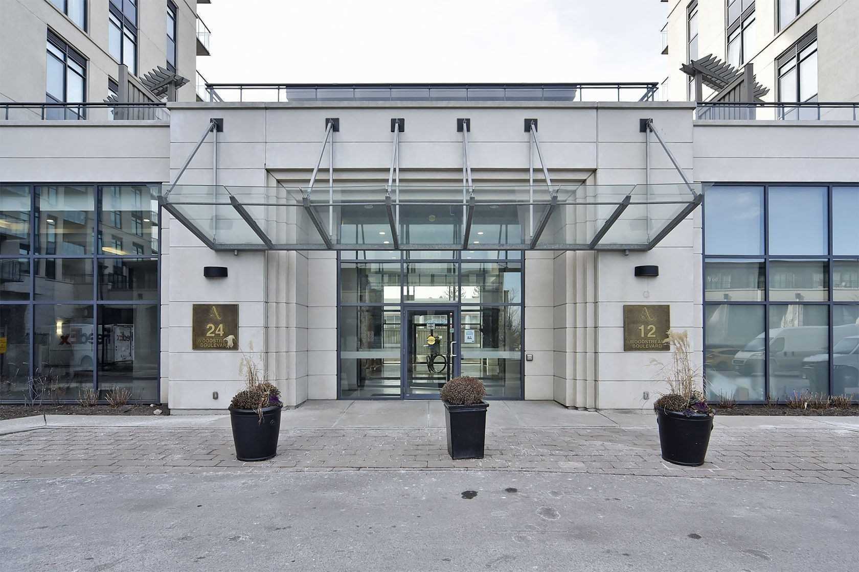 24 Woodstream Blvd, #310