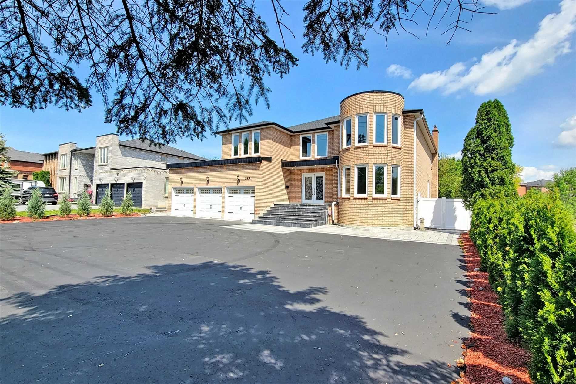568 Elgin Mills Rd W