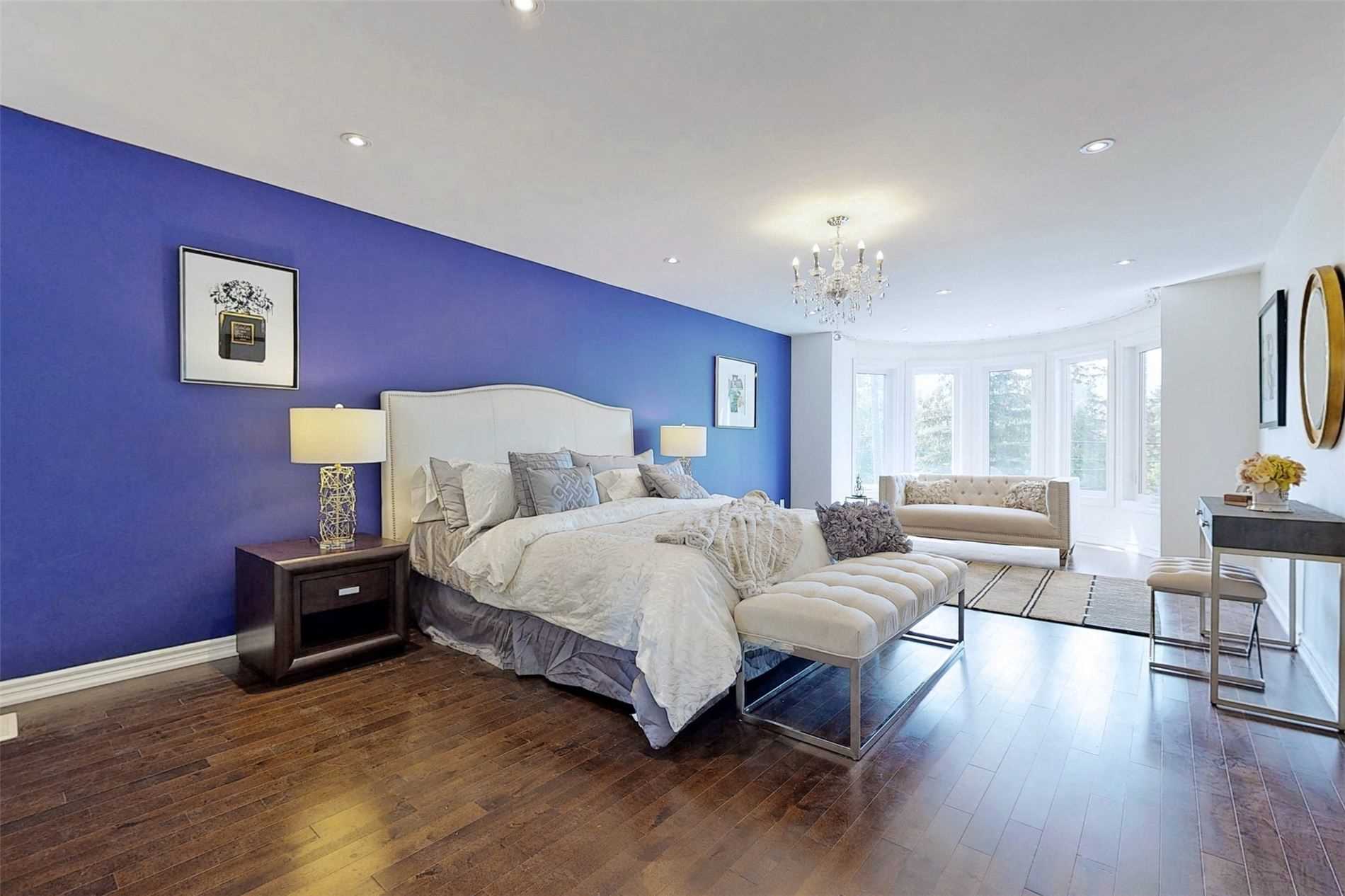568 Elgin Mills Rd W