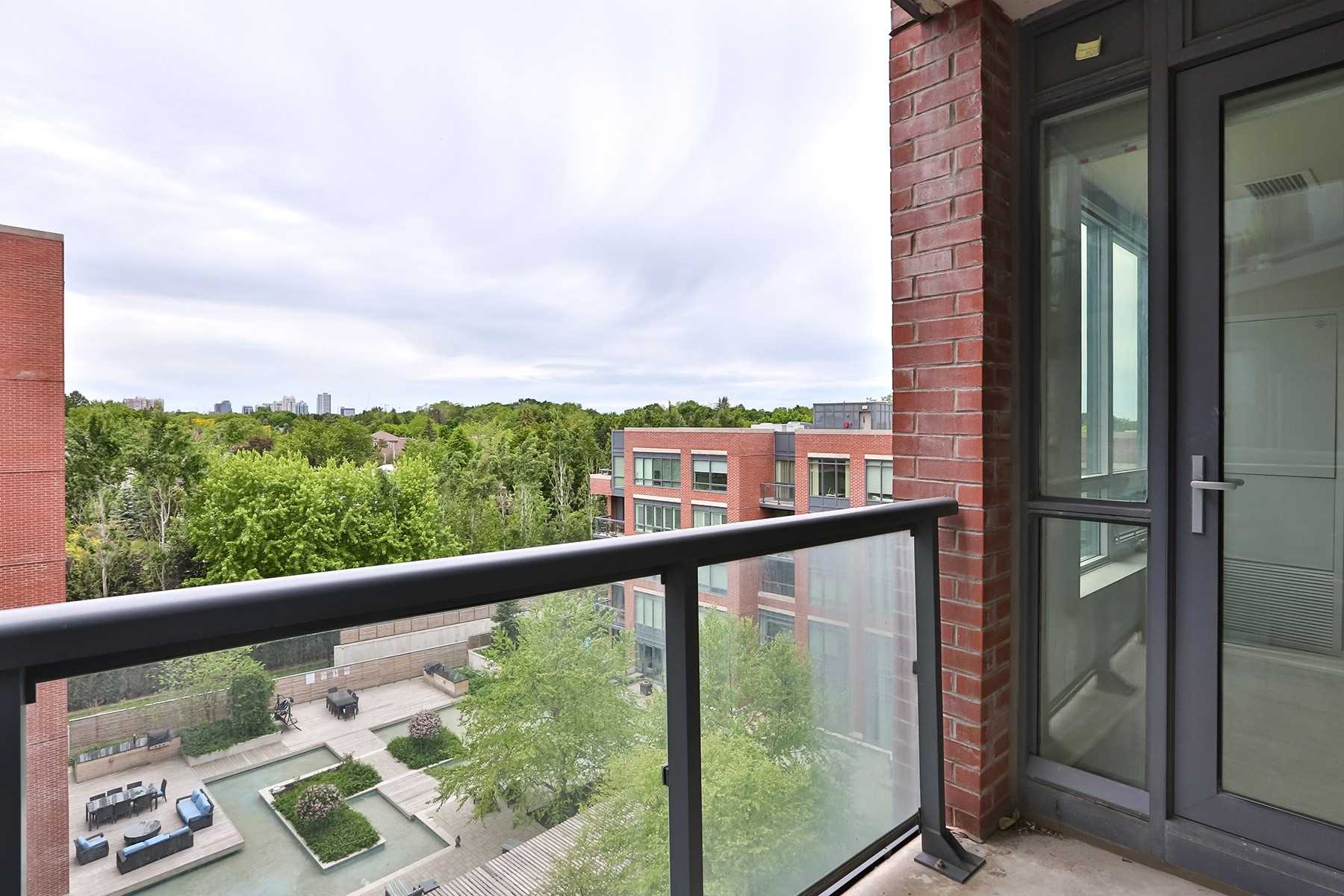 7608 Yonge St, #607