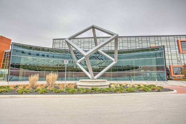 7250 Keele St, Vaughan