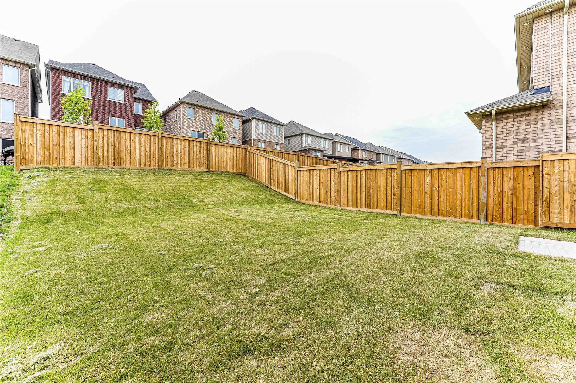 124 Casserley Cres