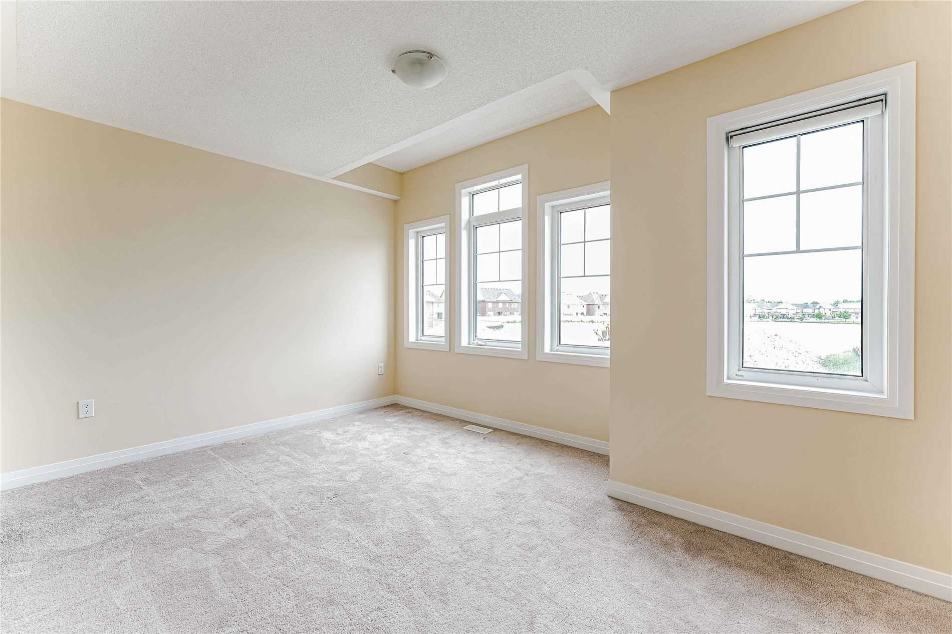 124 Casserley Cres