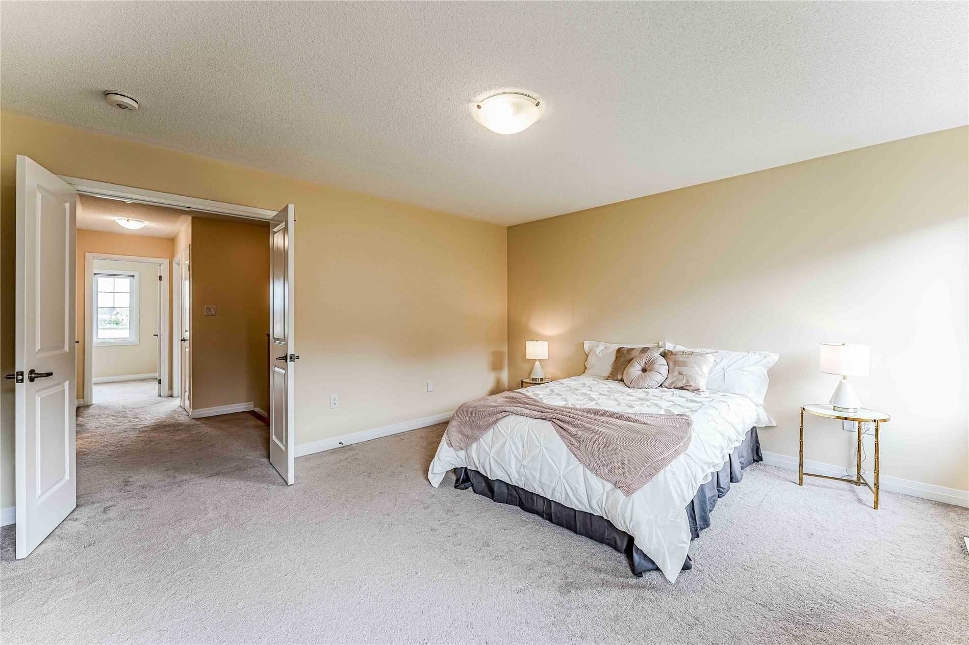 124 Casserley Cres