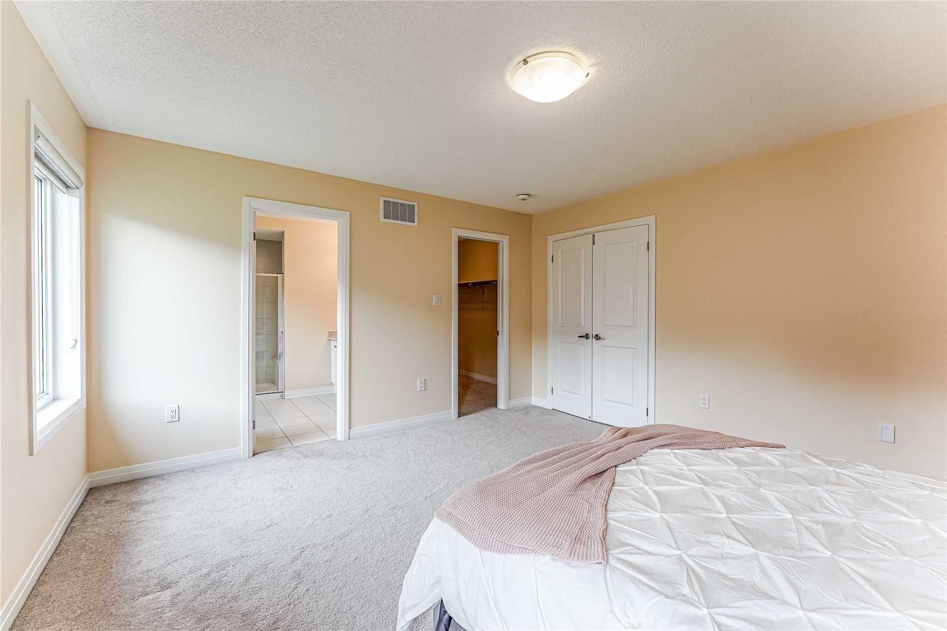124 Casserley Cres