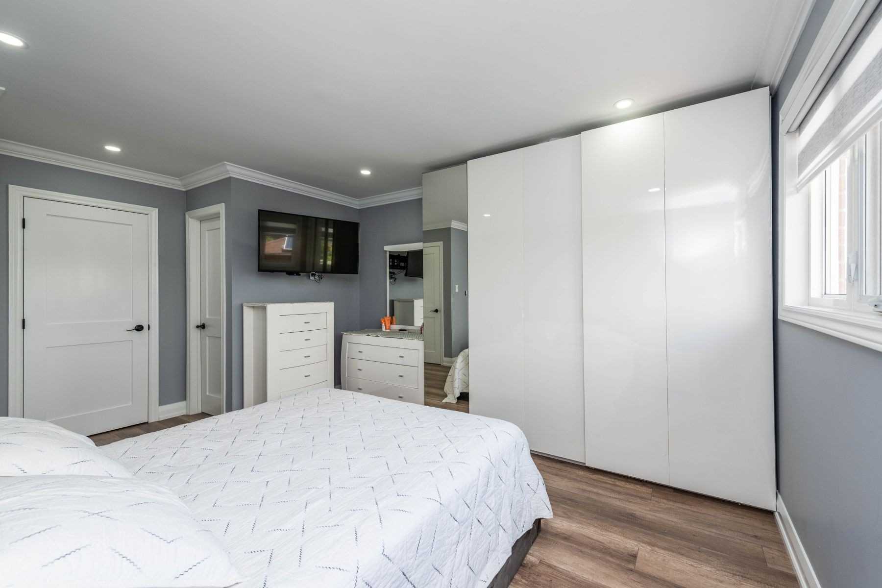 2 Twinberry Cres