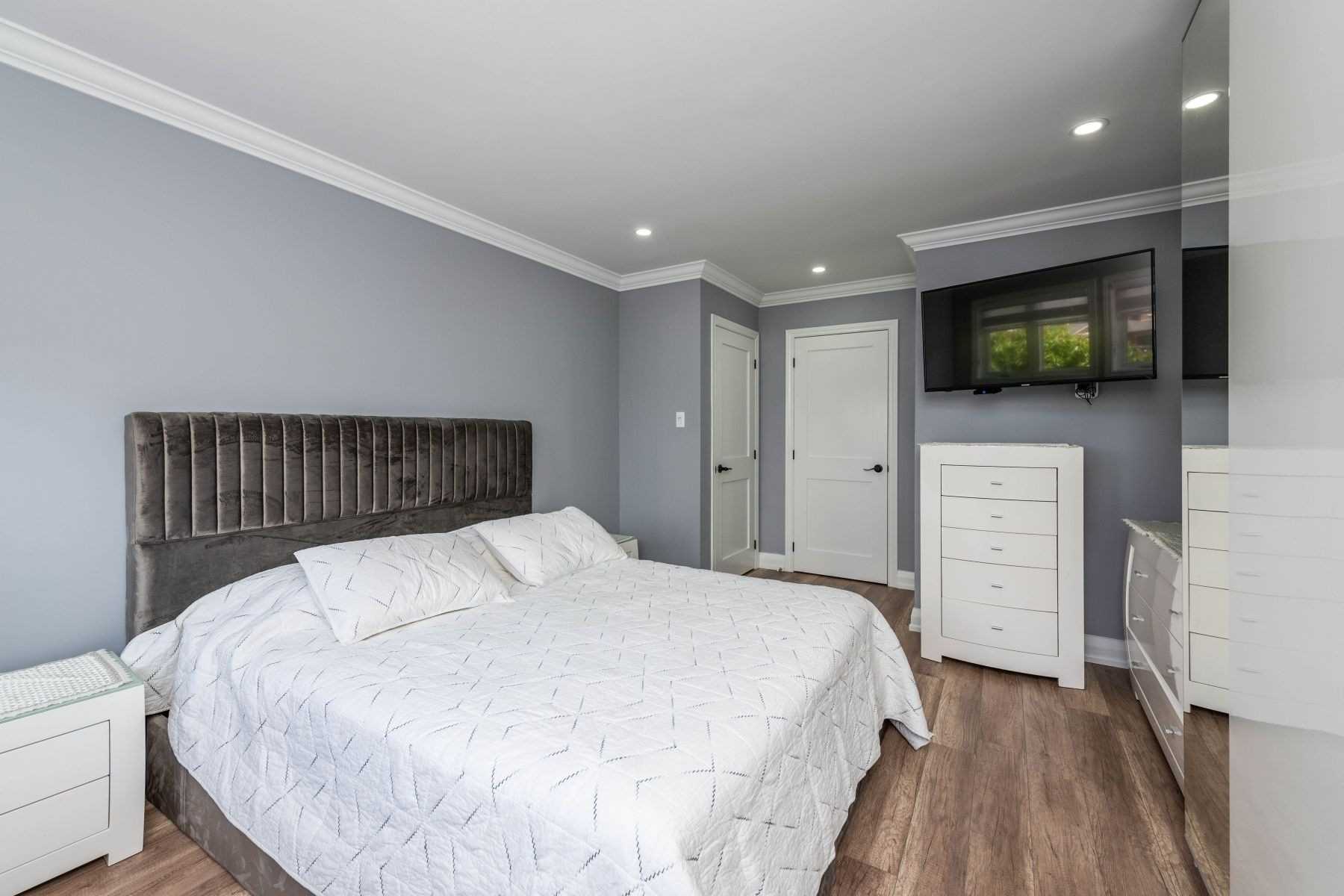 2 Twinberry Cres