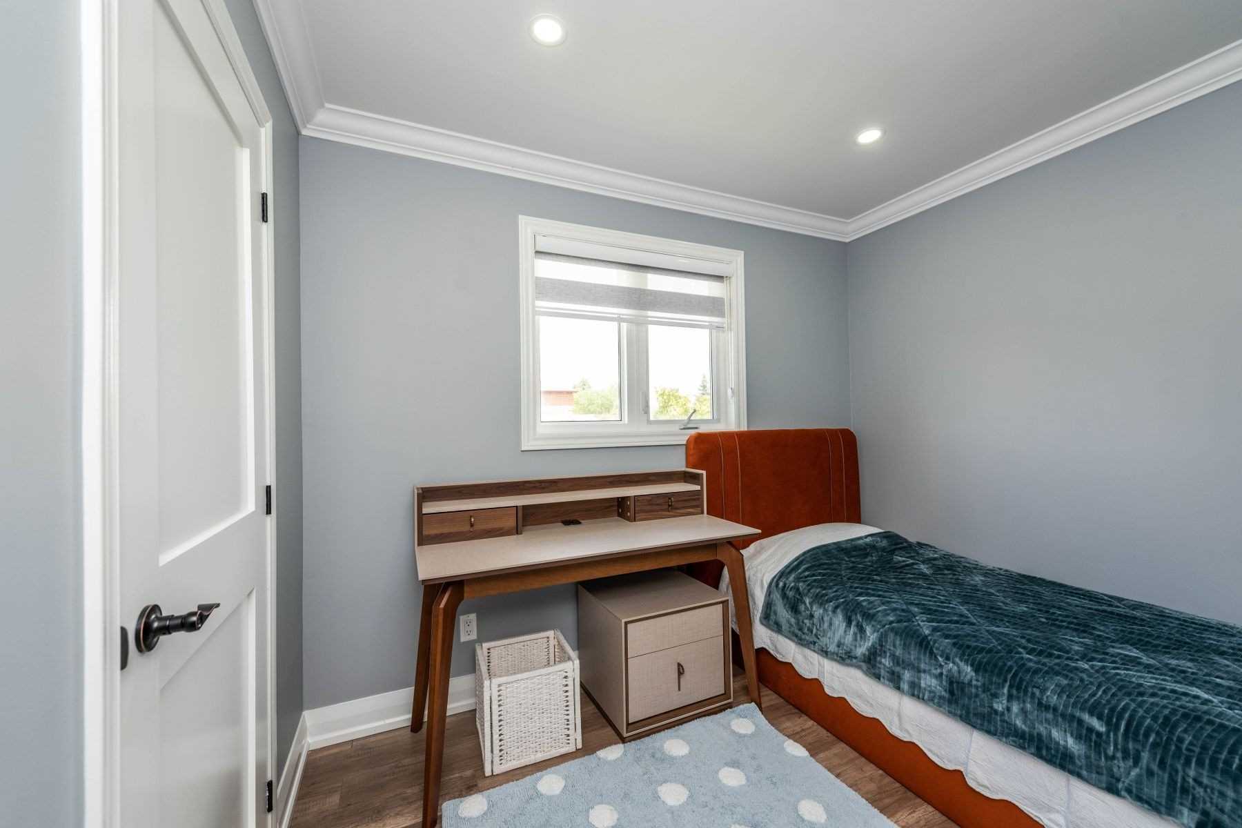 2 Twinberry Cres