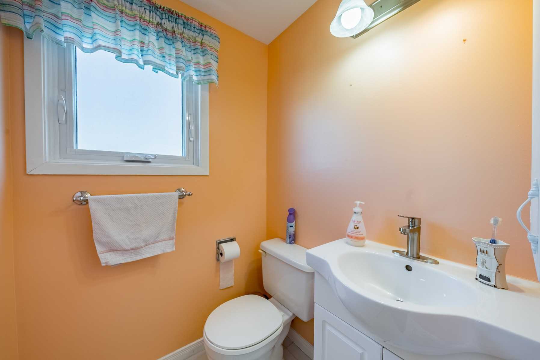 21 Mayvern Cres