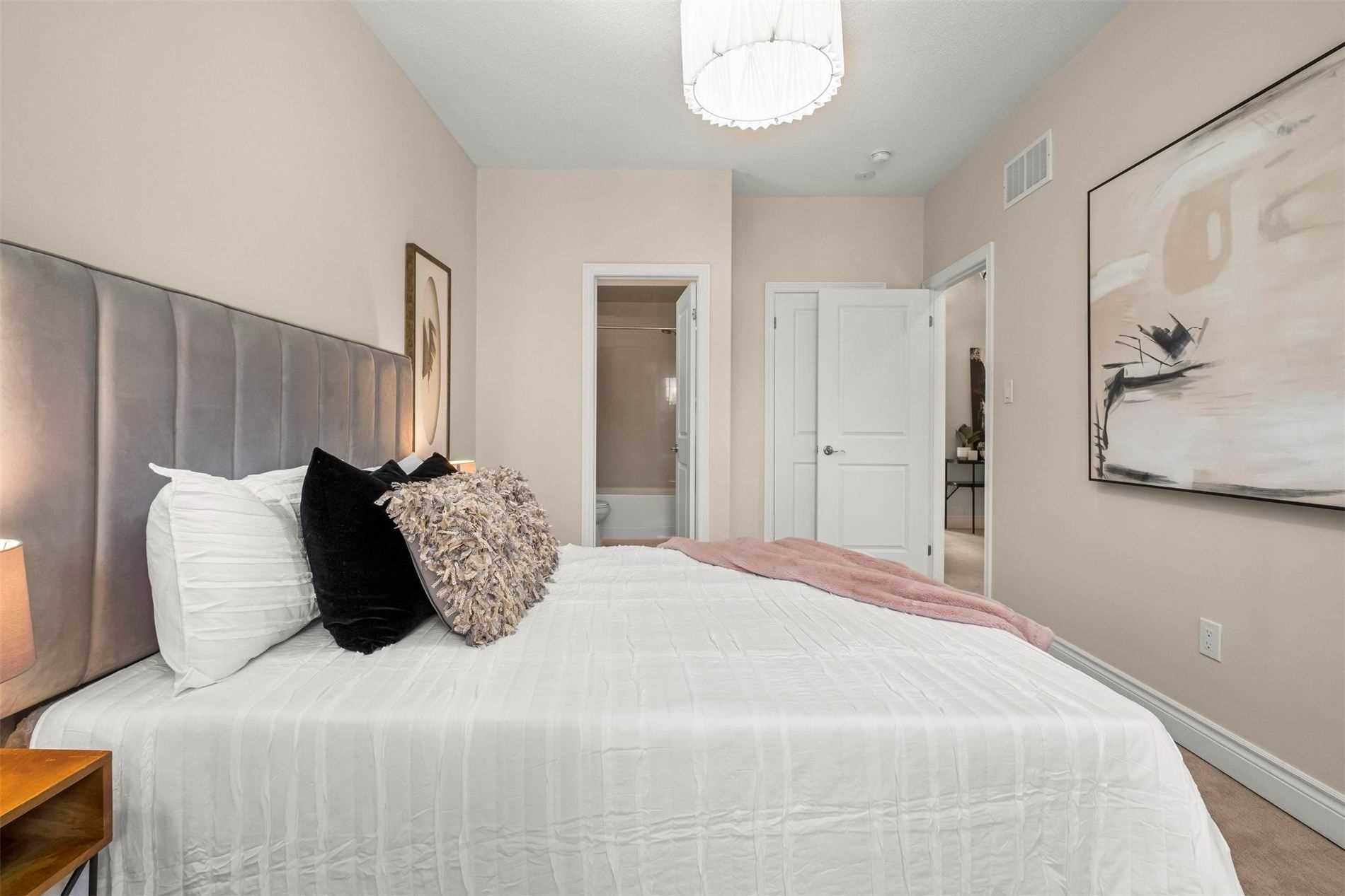 12 Petersen Pl