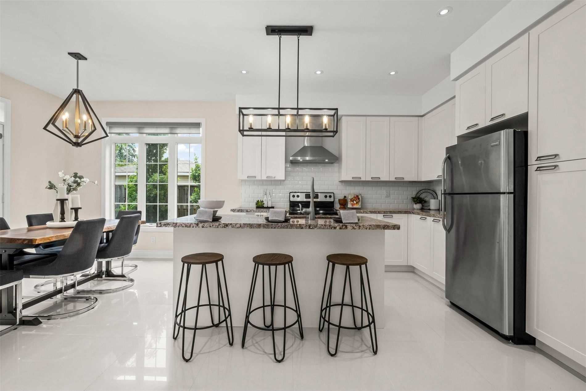 12 Petersen Pl