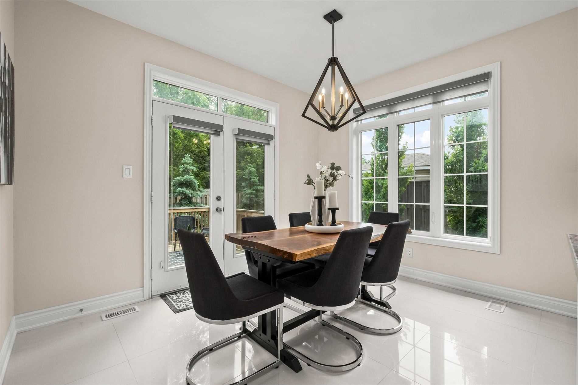 12 Petersen Pl