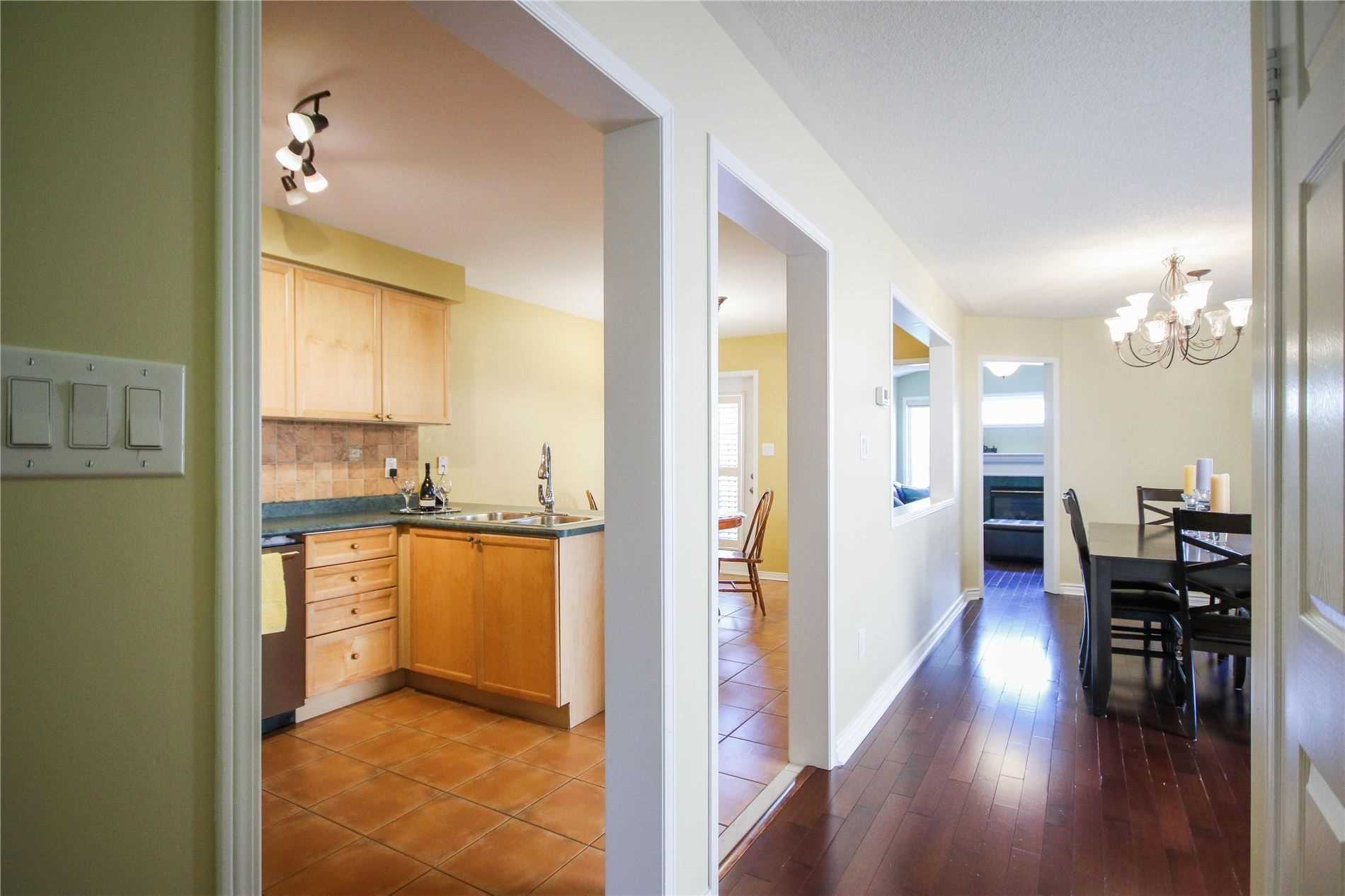 85 Long Point Dr