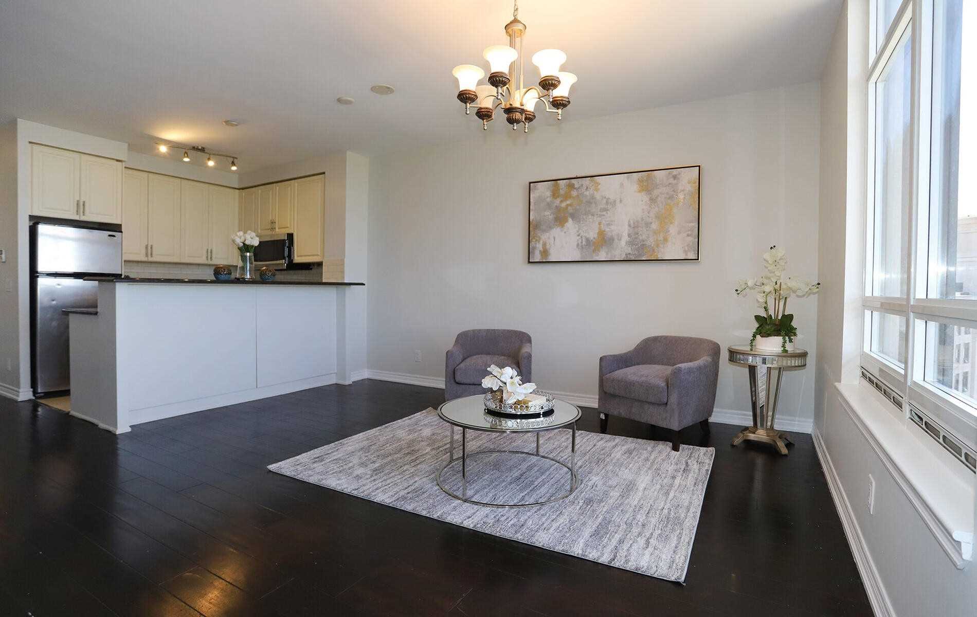 9245 Jane St, #1715