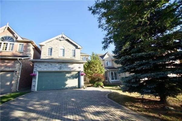 123 Canterfield Clse, Markham