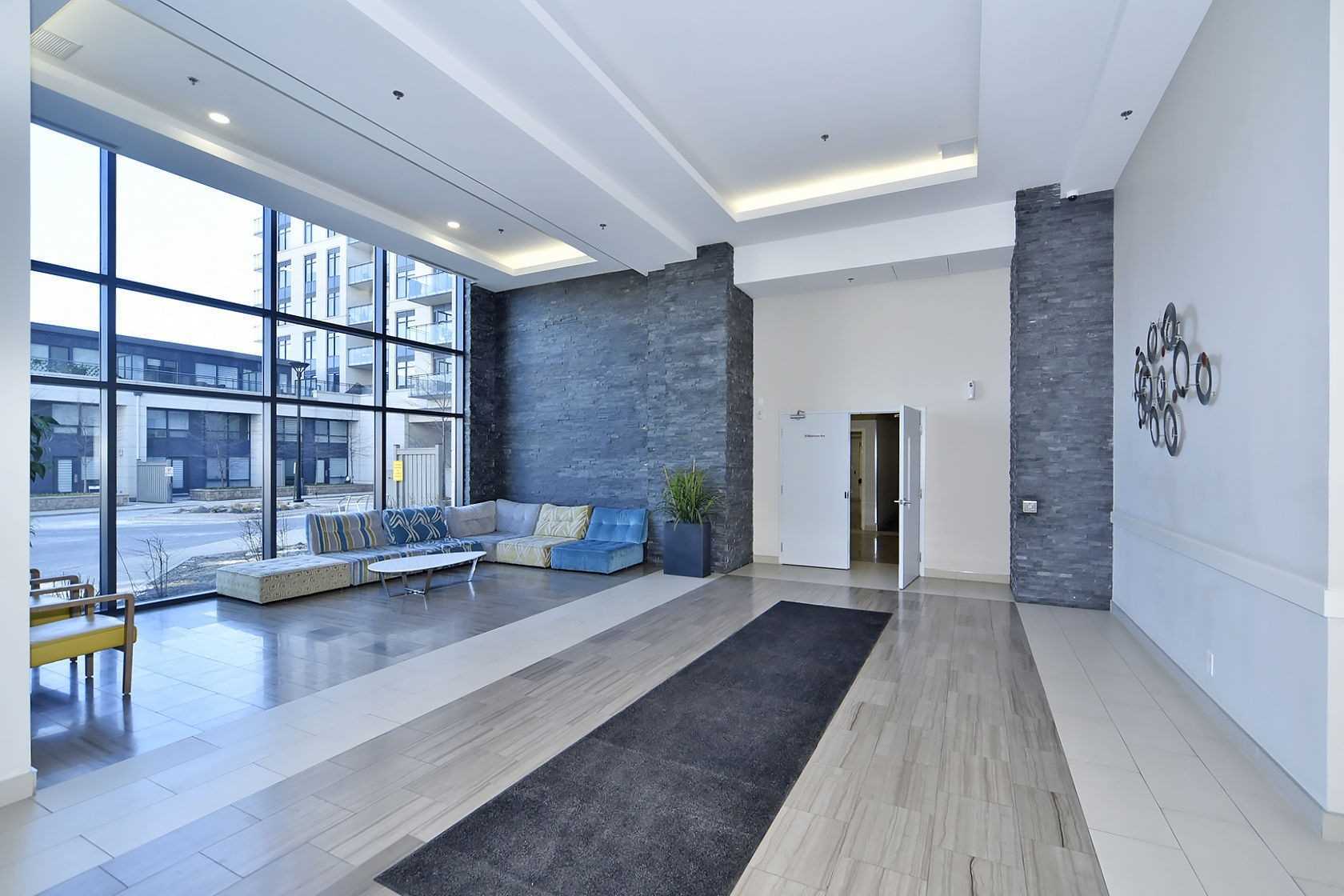24 Woodstream Blvd, #310